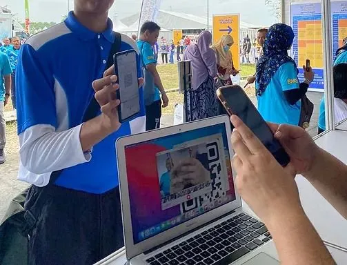 Event pictures using PlayTours app