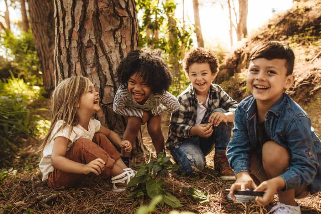 indoor cavenger hunt ideas for kids