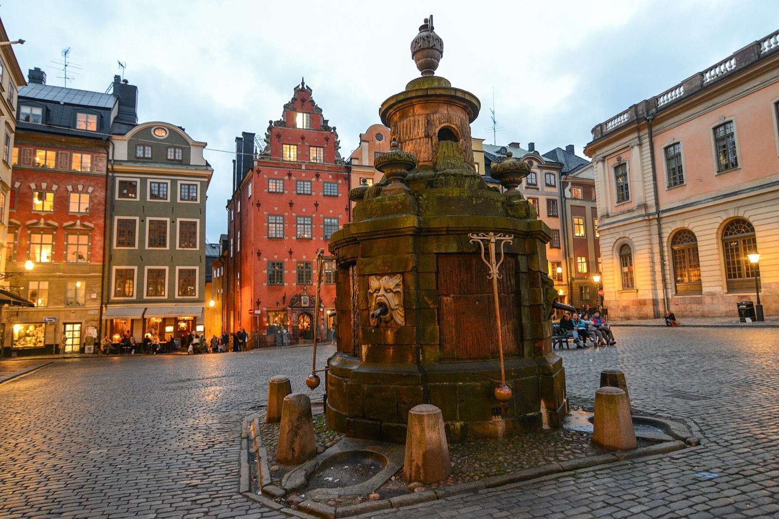The city centre has no signal. Now what?